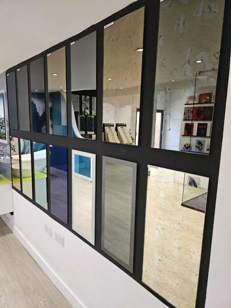glass inspirations fleet showroom 125902 (large)